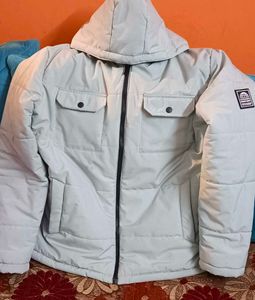 Stylish Hooded Puffer Jacket