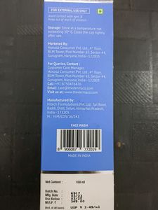 The Derma Co Face Wash