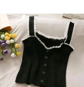 Stylish Laced Crop Top