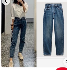 ZARA high Waist Mom’s Jeans.