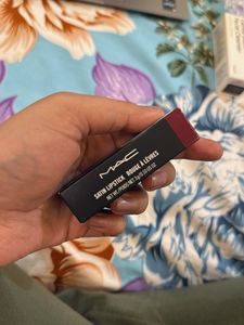 MAC Satin Lipstick Amorous