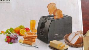 Pop Up Bread Toaster