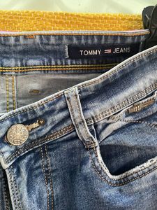 Tommy Jeans | Waist 30 Inch | Authentic