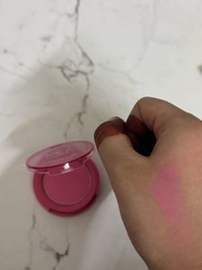 Swiss beauty And Mila beaute blush