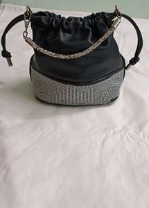Sling Bag
