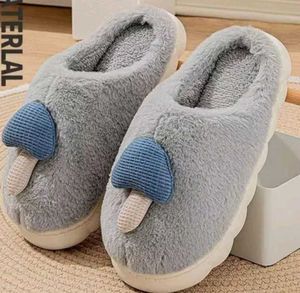 Unisex winter flip flop Cozy Plush Slippers