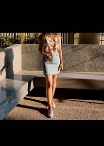 Frayed Hem Denim Mini Skirt