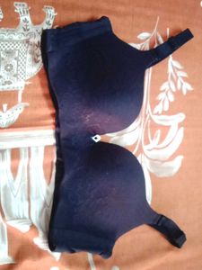 haevy padded Bra 34 to 36 pick 1