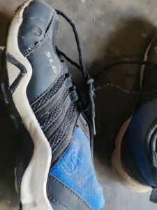 Used SLG Athletic Shoes