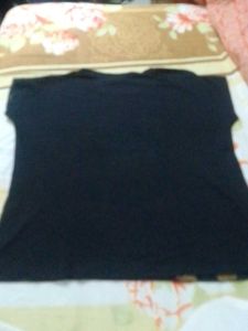 Stylish Black Graphic T-Shirt