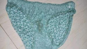 girls used panty