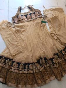 Elegant Ethnic anarkali kurta set