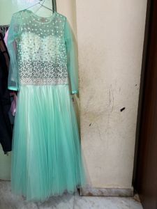 Party Were Dress With Good Condition