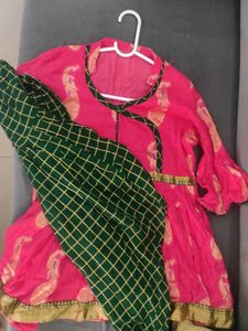 Cute Pink & Green Salwar Suit