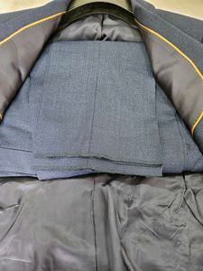 Orignal Brand New Park Avenue Suit