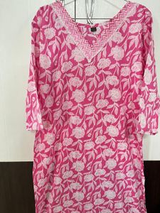 V Neck Kurta Dupatta Set