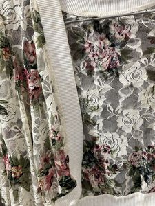 Floral Lace Cropped Shrug