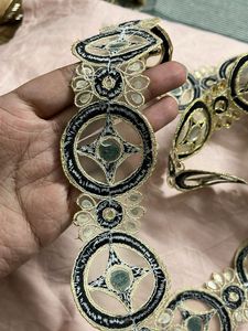 Decorative Craft Lace 200 Cms