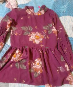 Casual BalloonSleeve Floral Print Women Maroon Top