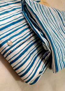 Monochrome Vertical Line Kurta Set