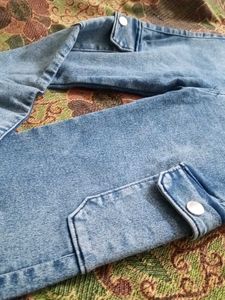 Light Wash Cargo Jeans