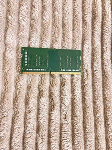 Crucial 4GB DDR4 SODIMM RAM