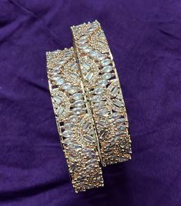 Jarkan bangles