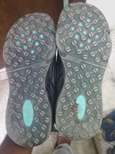 Stylish Athletic Running Shoes