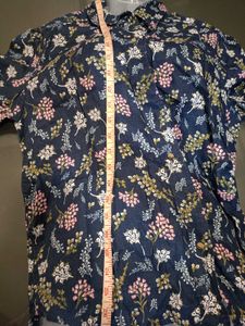(M&amp;S Collection)Navy Floral Button Down Shirt 👕