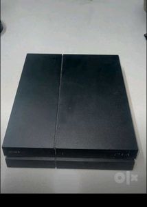 Sony Ps4 Fat 500gb Barely Used Perfect Condition