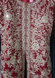 Elegant Red Embroidered Girls&#39; Outfit