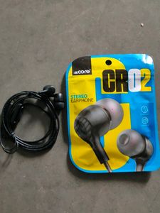 Core B02 Wired Earphones Unsed Product