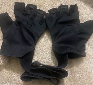 Puma Gym Gloves Size L – Used