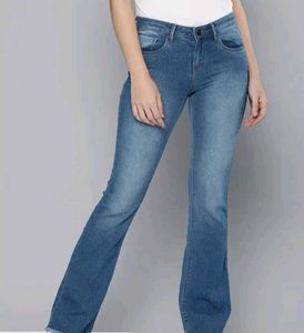 Women Blue Bootcut Heavy Fade Stretchable jeans