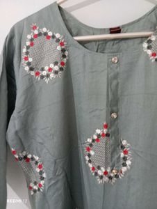Elegant Embroidered Kurta