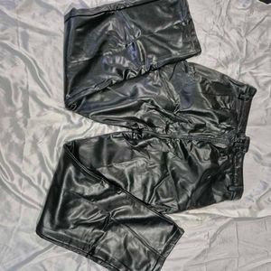 Warm Black Faux Leather Pants|straight fit