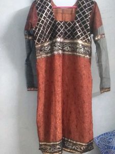 Ethnic Kurta with Embellishments