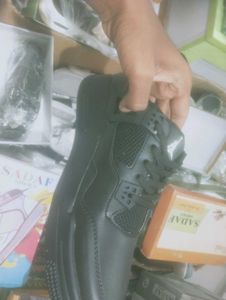 Adidas, Nike, Puma Sliders