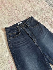 Flared/ Bootcut Jeans