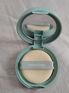Korean Innisfree Mineral Compact