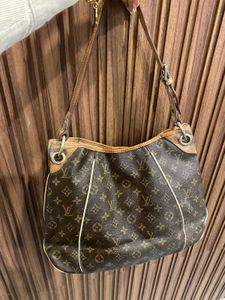 Authentic Louis Vuitton Monogram Tote Bag