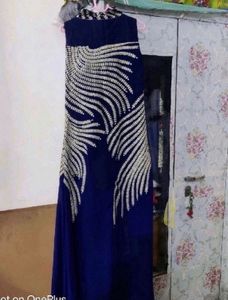 Navy Blue Embroided Gown 💙