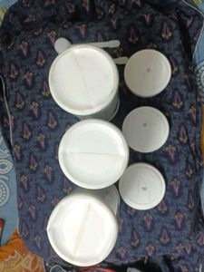 3 Kitchen Containers With Spoon
