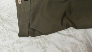 💋An OLIVE GREEN JEGGINGS IN XXL SIZE