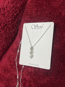 SILVER NECKLACE