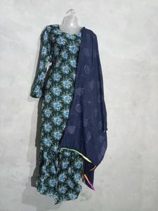 Sale ! 300 Rs Per Suit