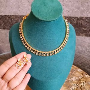 Ad Stone Necklace