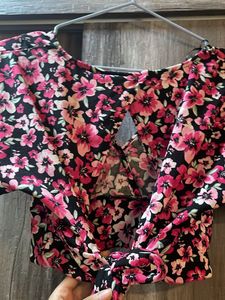 H&amp;M Floral pink colour crop top with back design