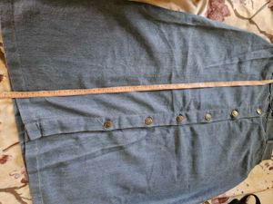 Vintage-Style Denim Midi Skirt