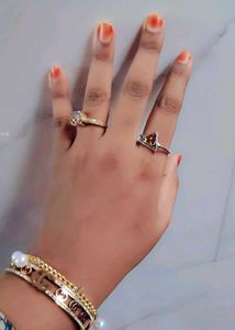 Triangle Resin Rose Ring